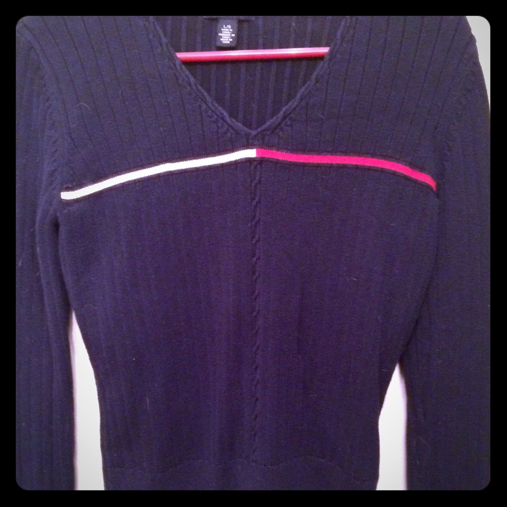 Women’s Vintage Tommy Hilfiger sweater